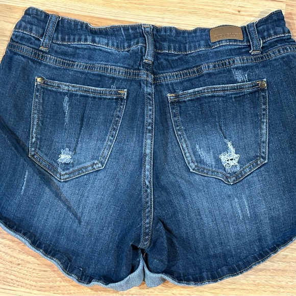 JUDY BLUE High Rise Shorts Distressed Faded Blue Cutoff Denim LARGE - Picture 2 of 5